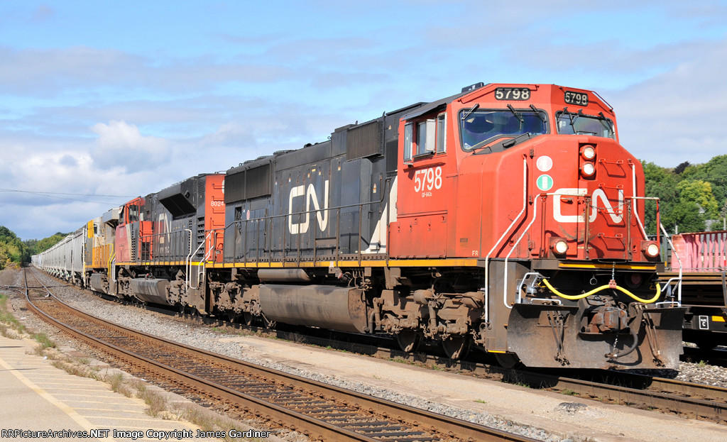 CN 382